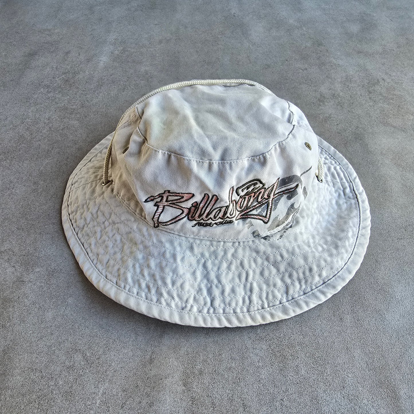 Vintage 2000's Billabong Reversible Bucket Hat