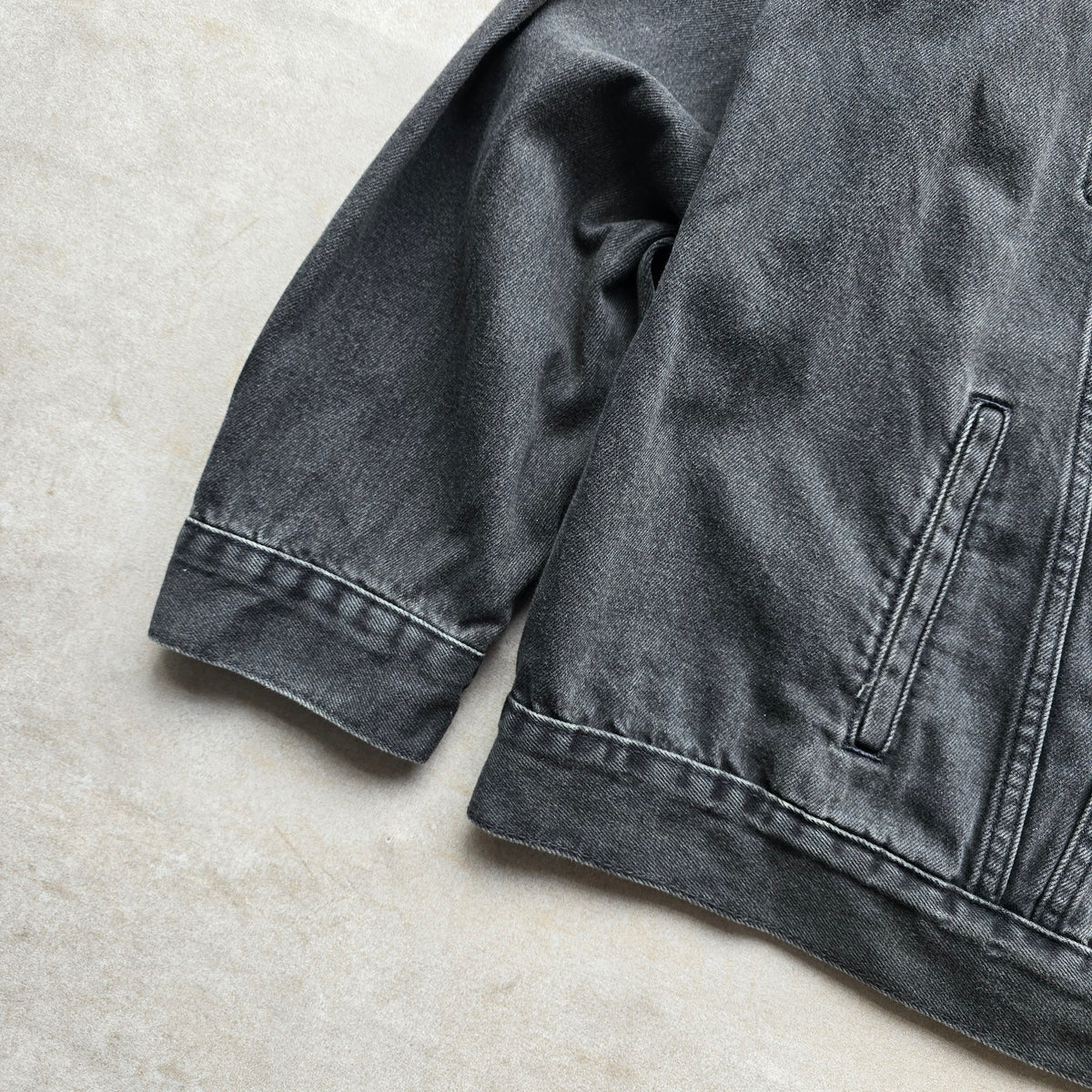 Levi's Vintage Fit Faded Black Denim Trucker Jacket - XXL