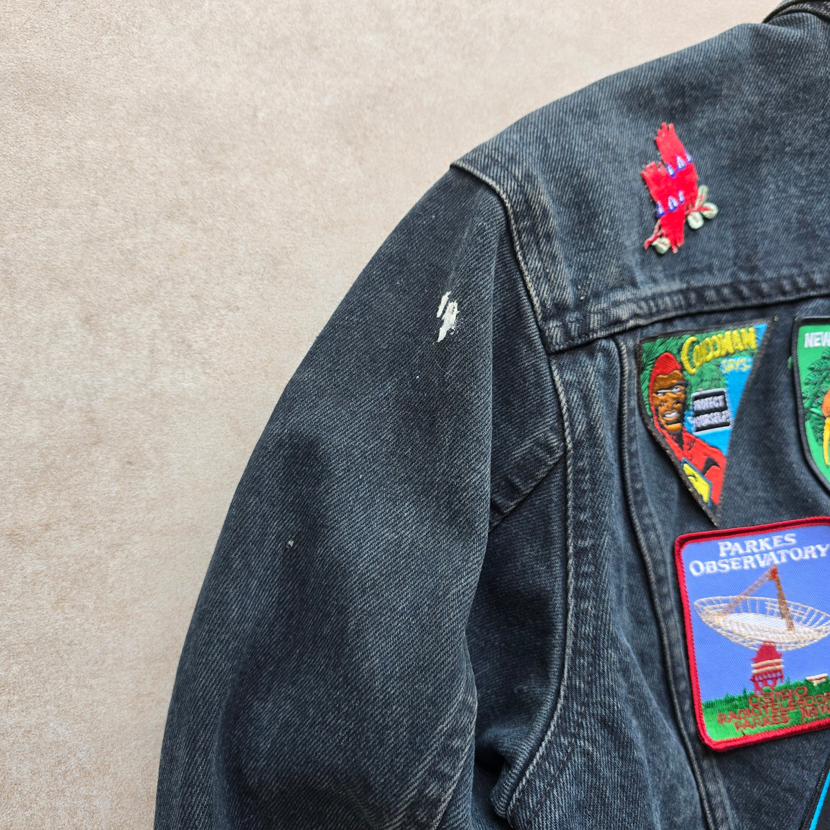 Vintage 80's Levi's 1 of 1 Denim Trucker Jacket - WMNS M