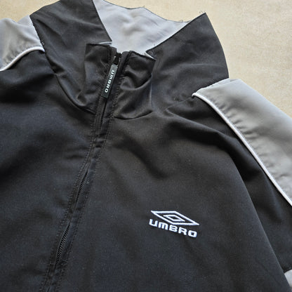 Vintage 2000's Umbro Windbreaker Jacket - XL