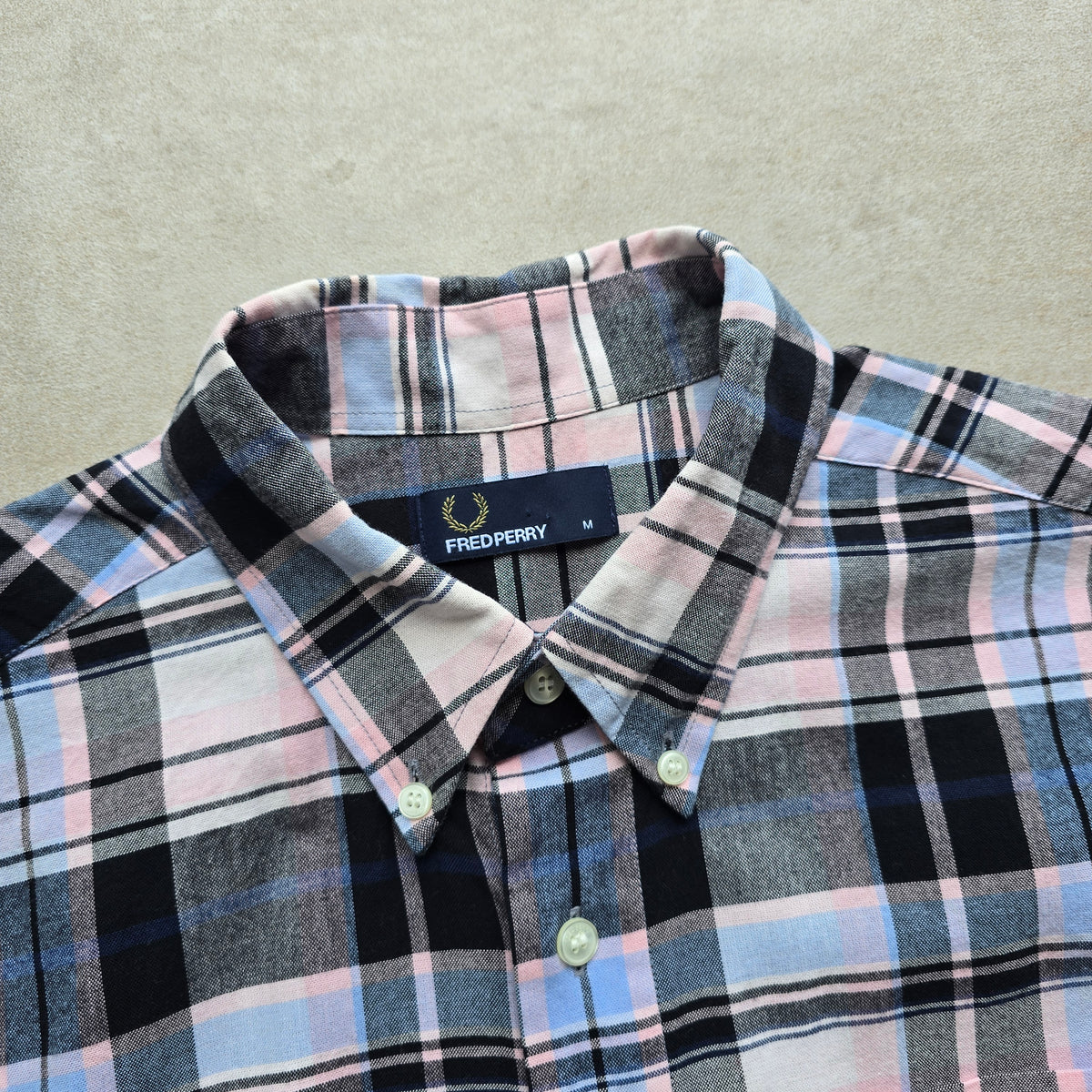 Fred Perry Short Sleeve Button Up Shirt - M