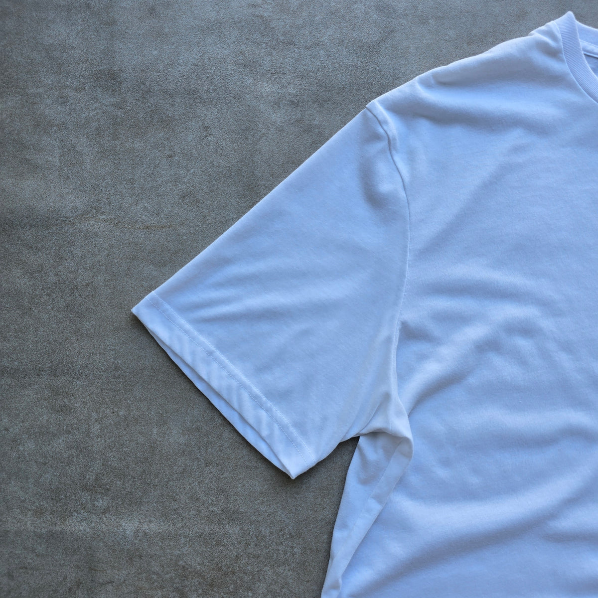 Oakley Center Logo Hydrolux Tee - XL