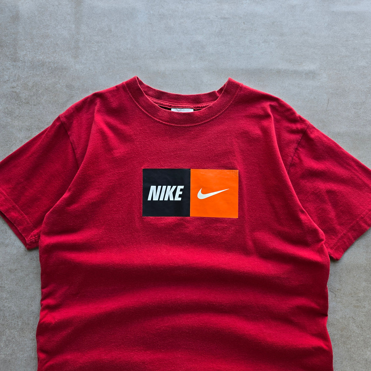 Vintage 2000's Nike Graphic Tee - XS/S