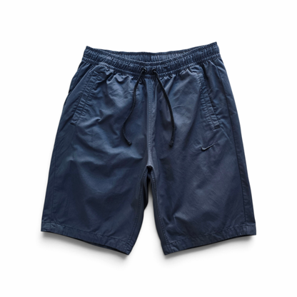 Vintage 2000's Nike Mini Swoosh Shorts - L