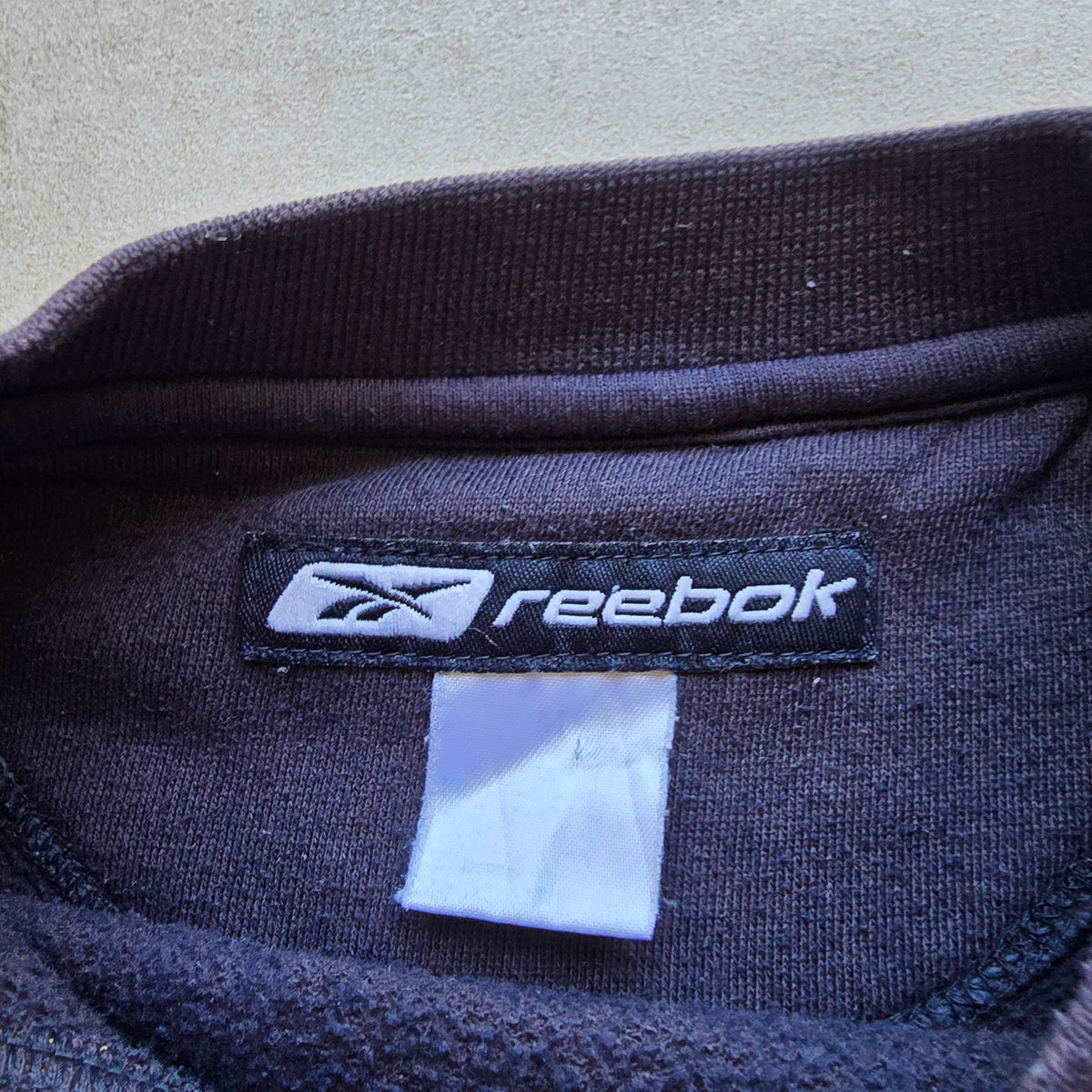 Vintage 2000's Reebok Faded Sweatshirt - M