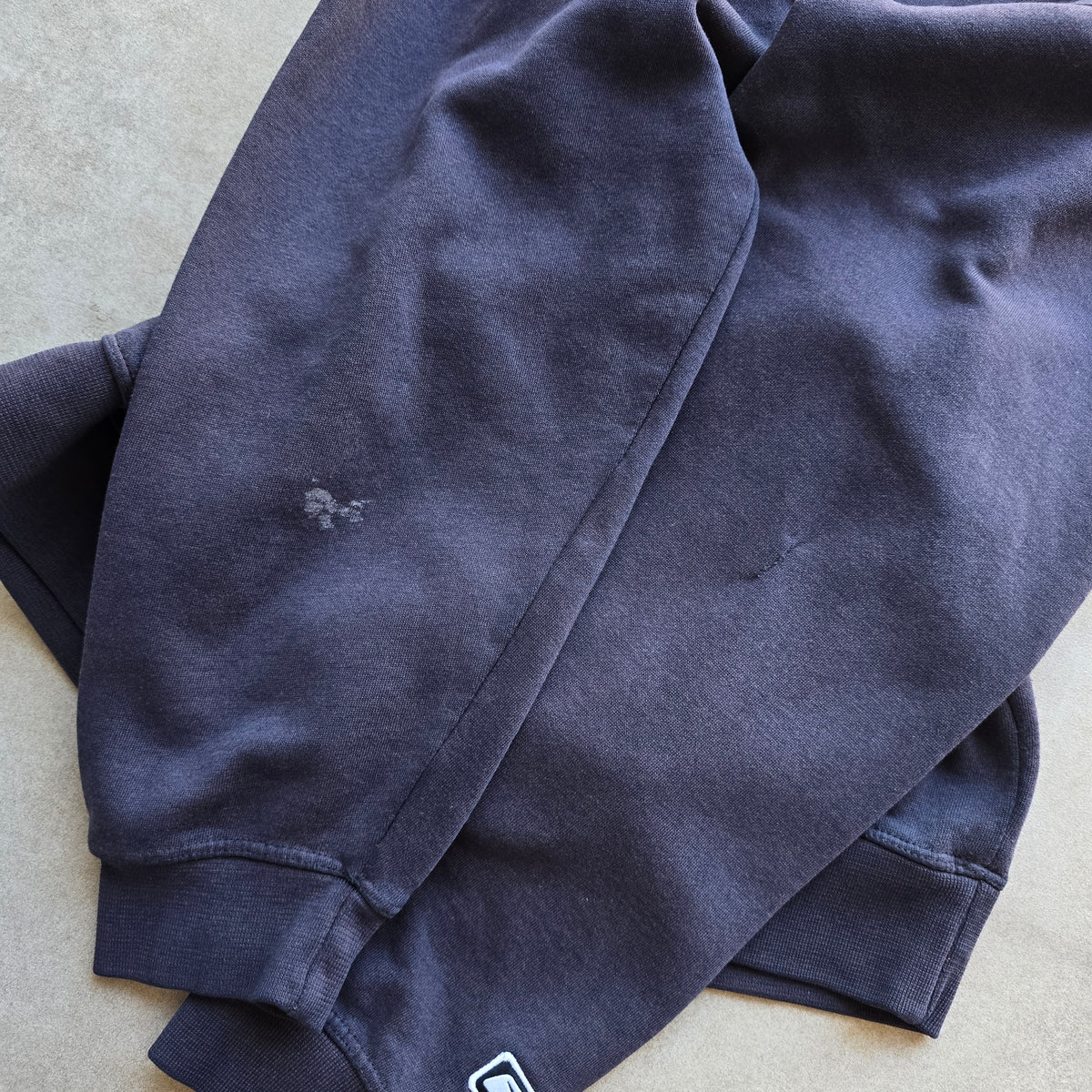 Vintage 2000's Reebok Faded Sweatshirt - M