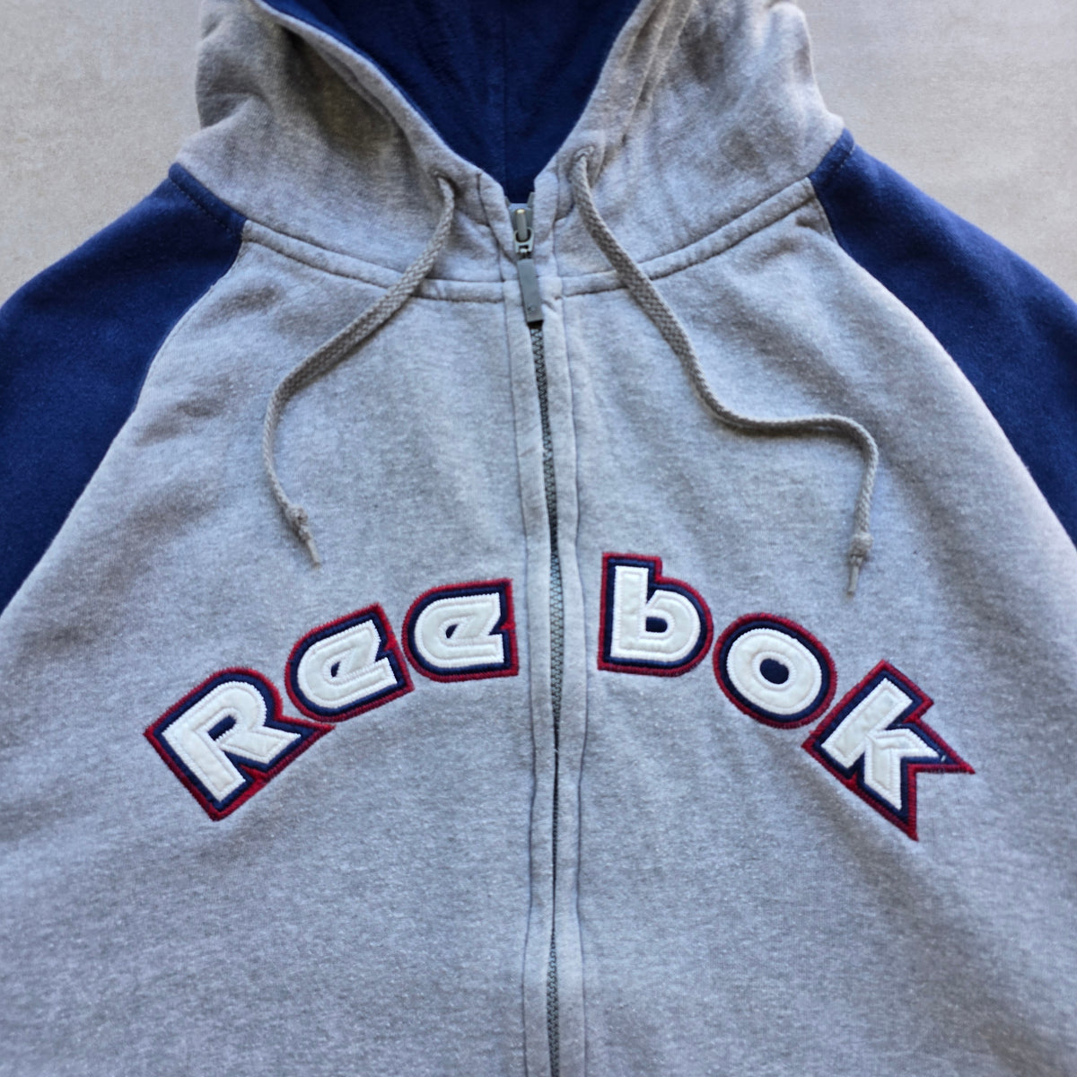 Vintage 2000's Reebok Classic Full Zip Hoodie - L