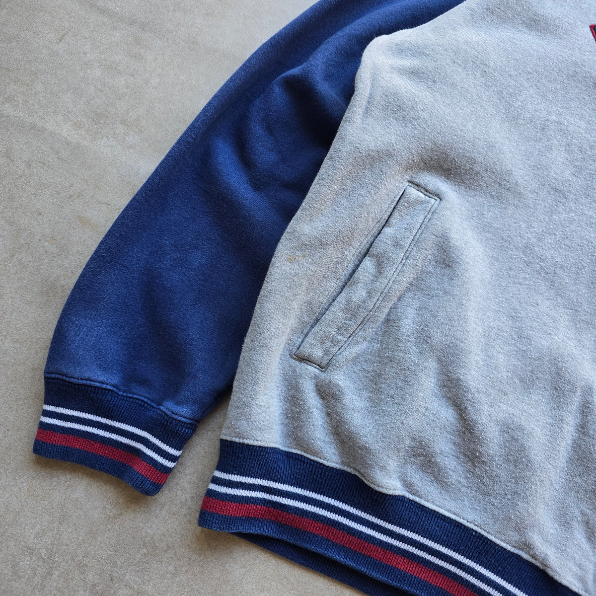 Vintage 2000's Reebok Classic Full Zip Hoodie - L