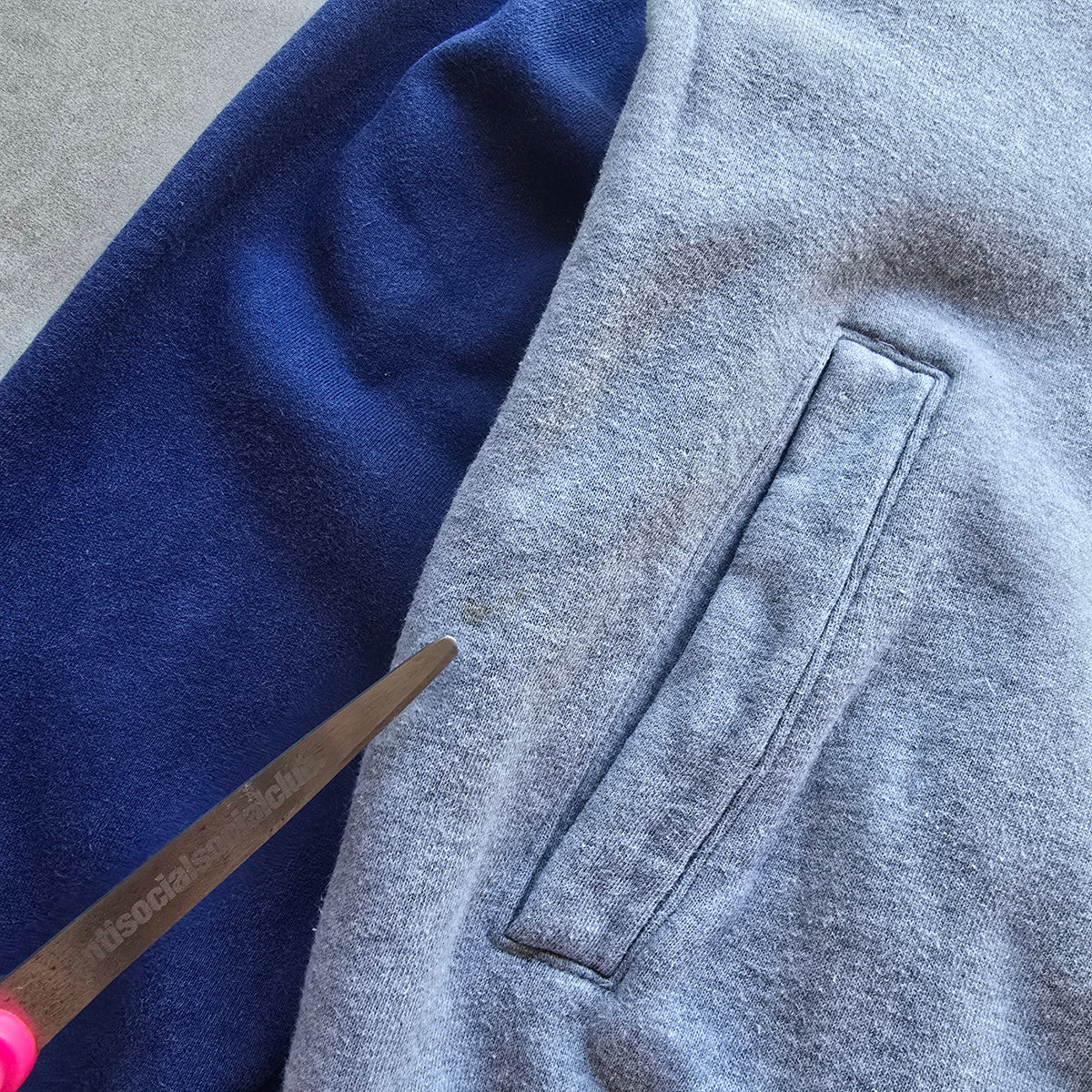 Vintage 2000's Reebok Classic Full Zip Hoodie - L