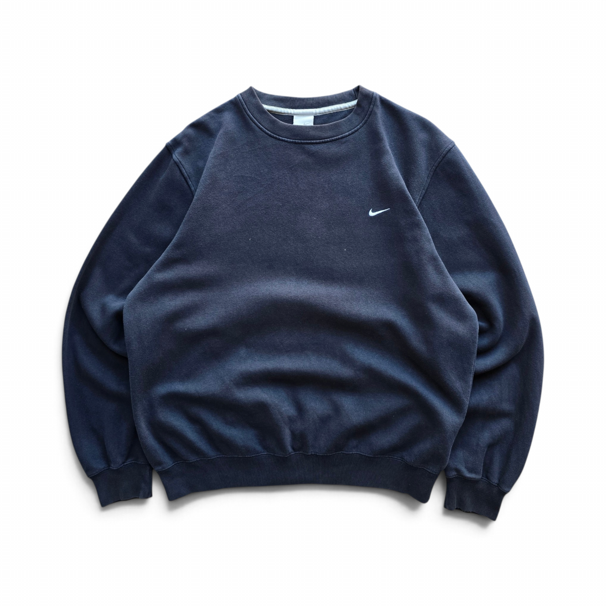 Vintage 2000's Nike Mini Swoosh Sweatshirt - M