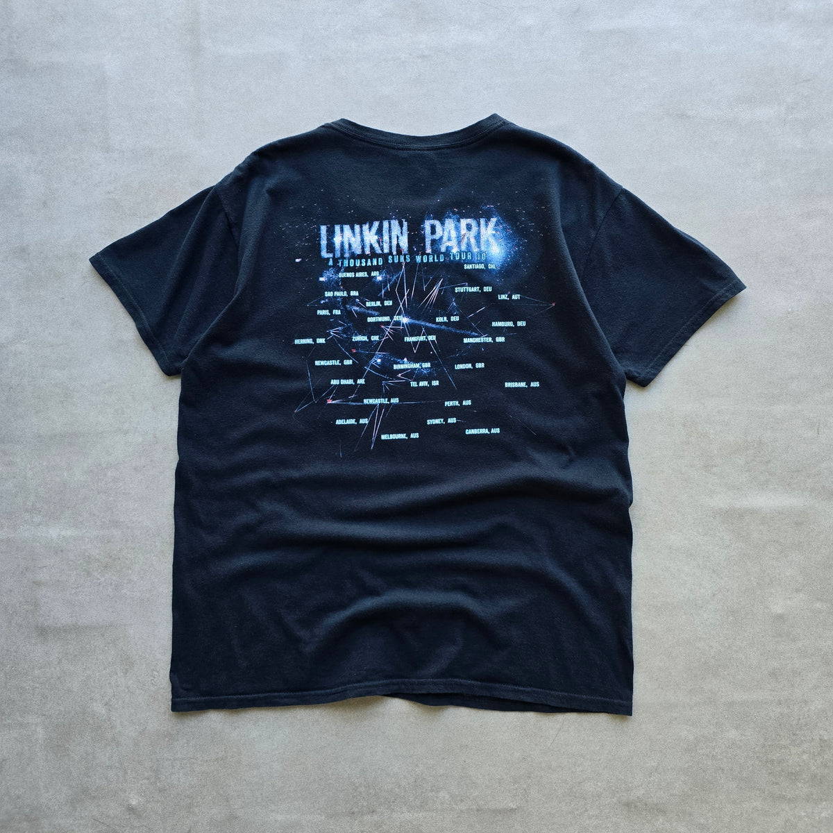 Linkin Park A Thousand Suns World Tour 2010 Tee - L