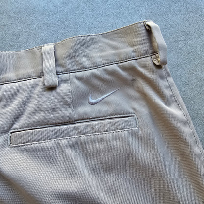 Vintage 2000's Nike Golf Shorts - 38