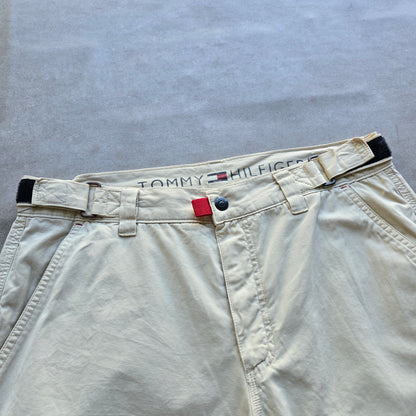 Vintage 2000's Tommy Hilfiger Shorts - 32