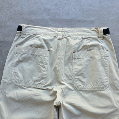 Vintage 2000's Tommy Hilfiger Shorts - 32