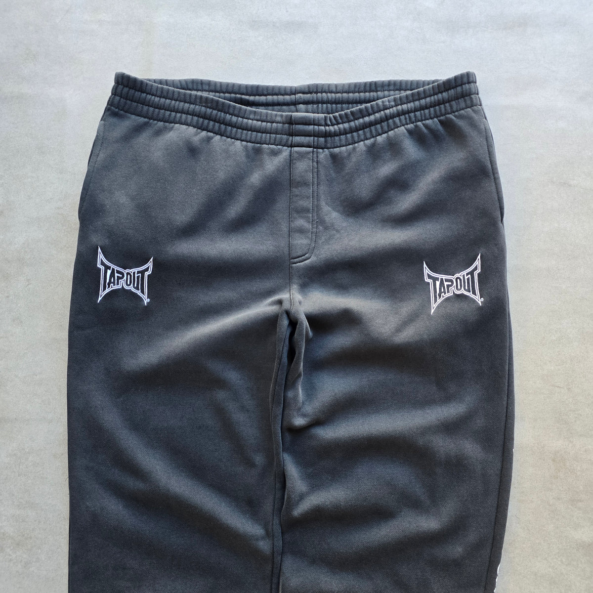 Vintage 2000's Tapout Sweatpants - L/XL