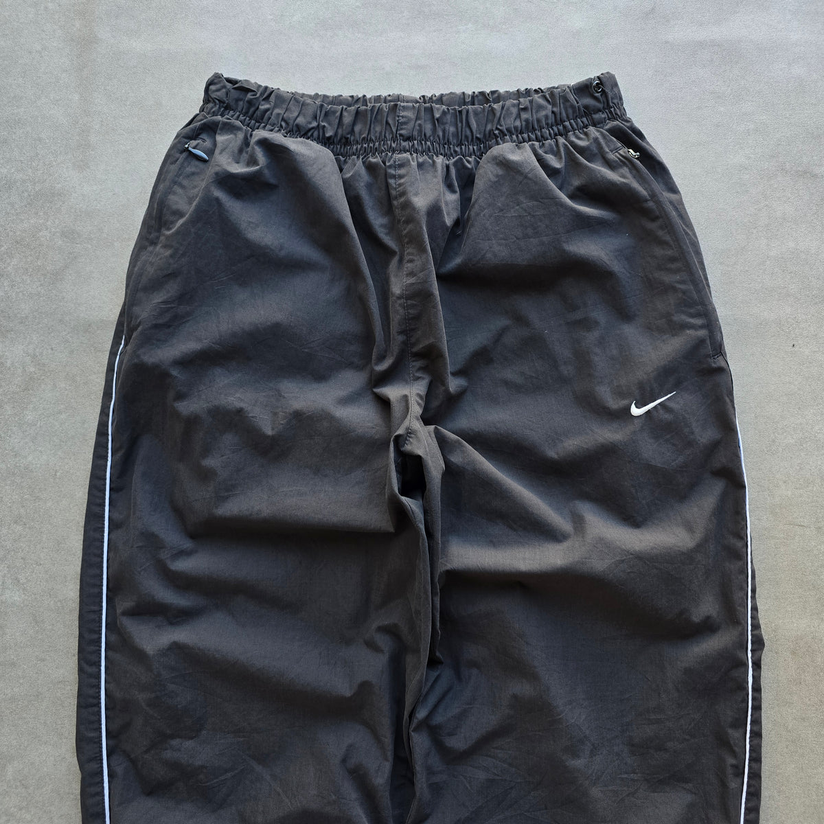 Vintage 2000's Nike Mini Swoosh Track Pants - M
