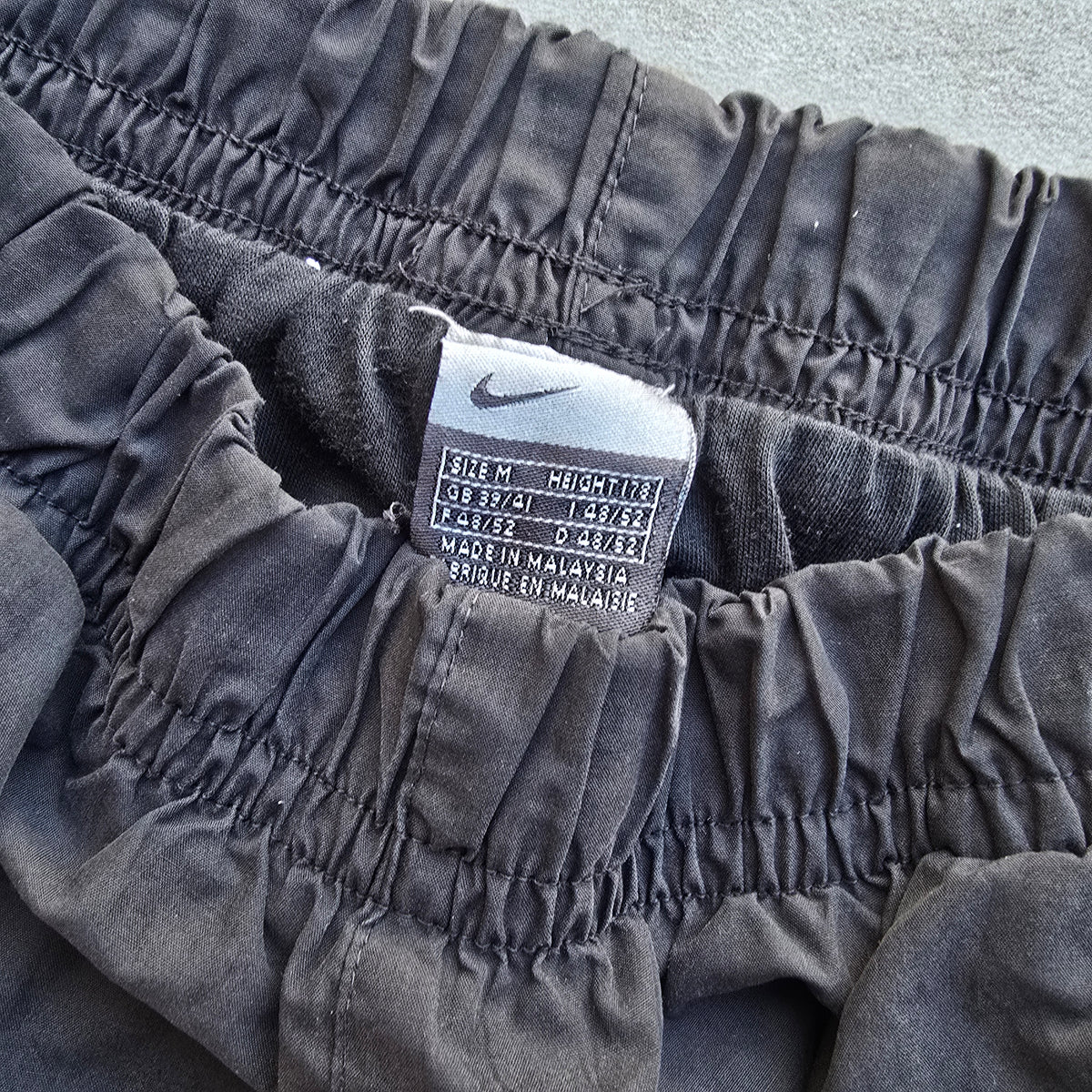 Vintage 2000's Nike Mini Swoosh Track Pants - M