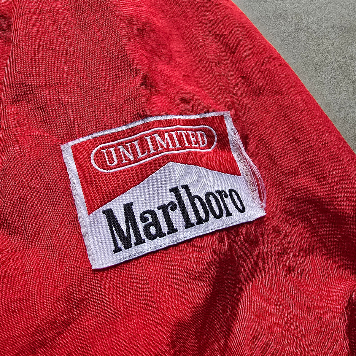 Vintage 90's Marlboro 1/4 Zip Packable Windbreaker Jacket - L
