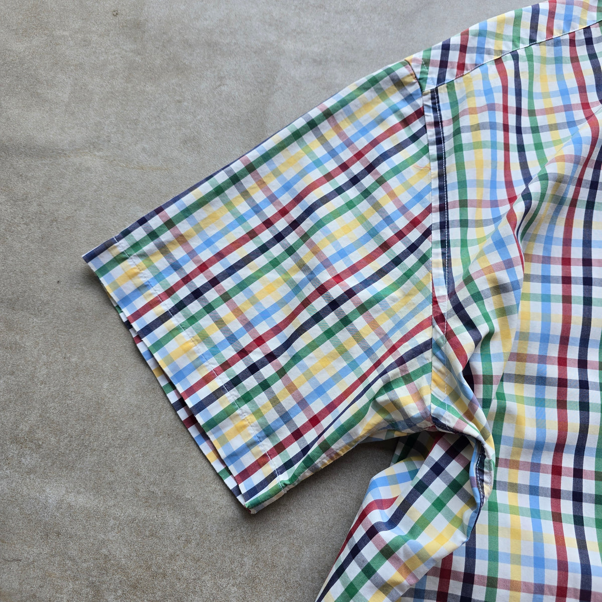 Vintage 2000's Tommy Hilfiger Plaid Short Sleeve Button Up Shirt - XL