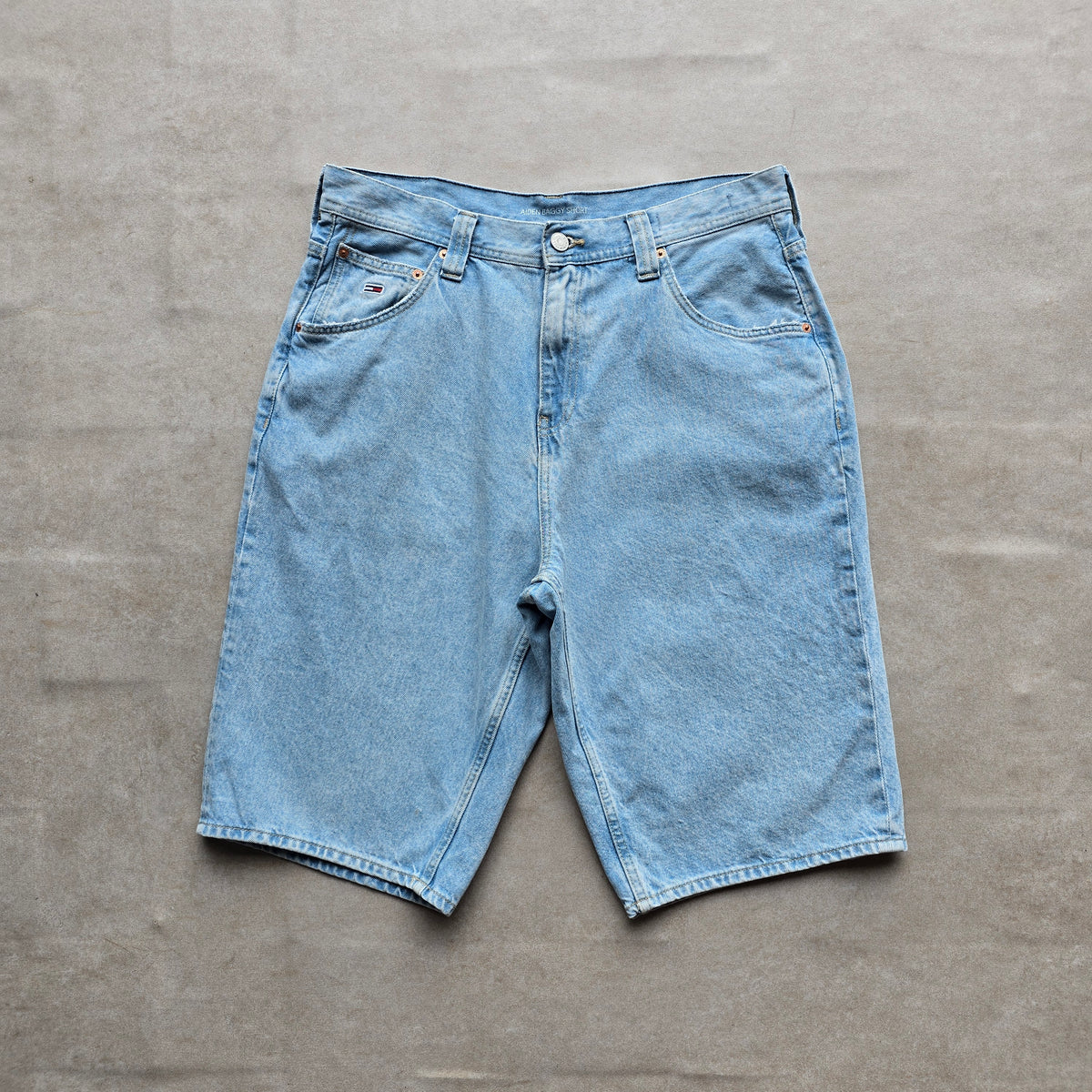 Tommy Hilfiger Aiden Baggy Denim Shorts - 32
