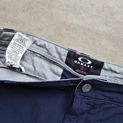 Vintage 2000's Oakley Shorts - 36