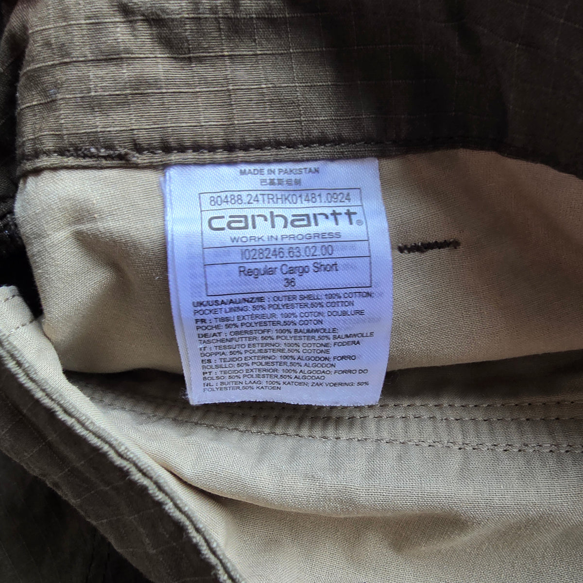 Carhartt WIP Regular Cargo Shorts - 36