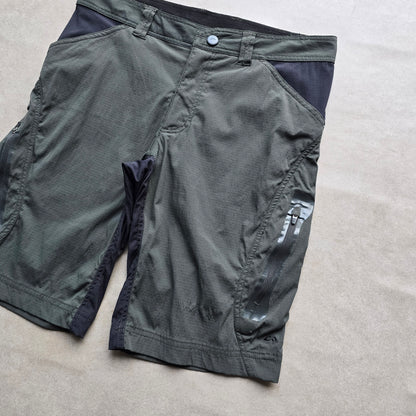 Kathmandu Lightweight Cargo Shorts - 32
