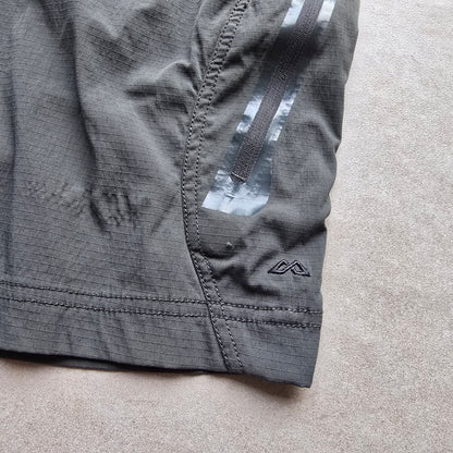 Kathmandu Lightweight Cargo Shorts - 32