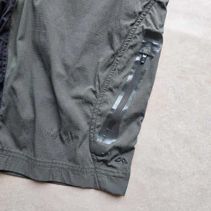 Kathmandu Lightweight Cargo Shorts - 32