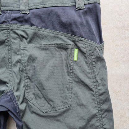 Kathmandu Lightweight Cargo Shorts - 32