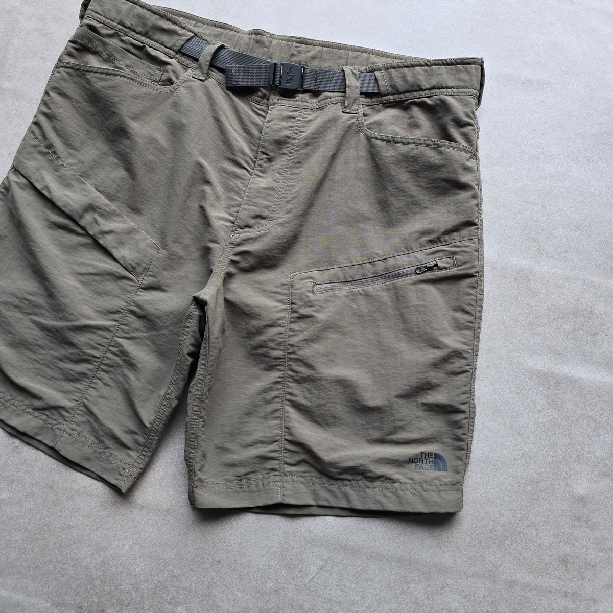 The North Face Belted Cargo Shorts - L/XL
