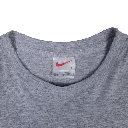 Vintage Nike Tee - L/XL