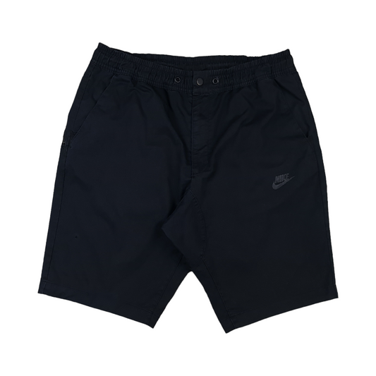 Nike Shorts - L