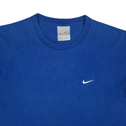 Vintage Nike Embroidered Mini Swoosh Tee - XS/S