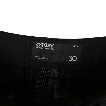 Oakley Check Shorts - 30