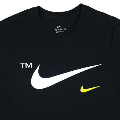 Nike Tee - L