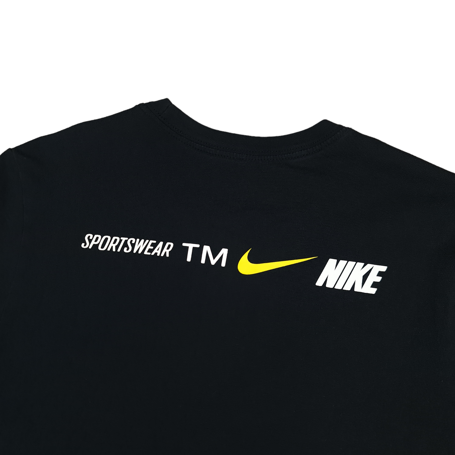 Nike Tee - L