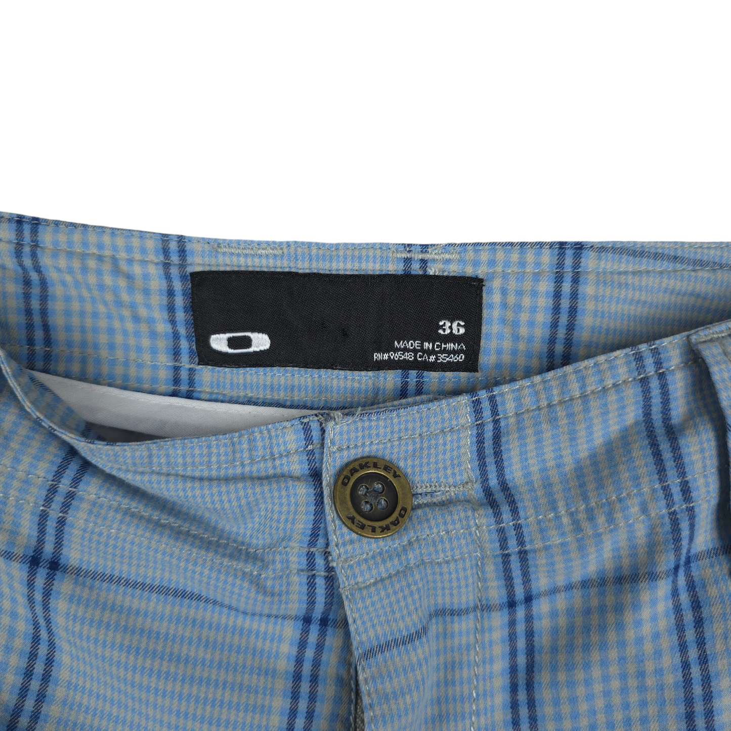 Oakley Shorts - 36