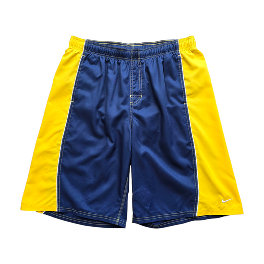 Vintage Nike Baggy Shorts - L/XL