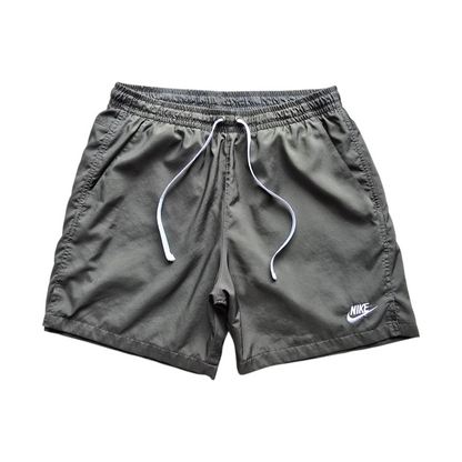 Nike Shorts - M