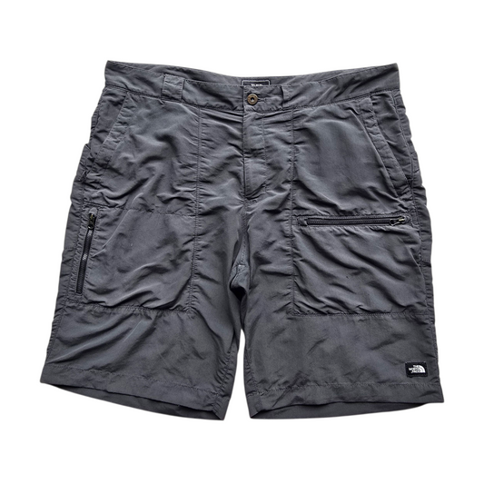 The North Face Lightweight Cargo Shorts - 36