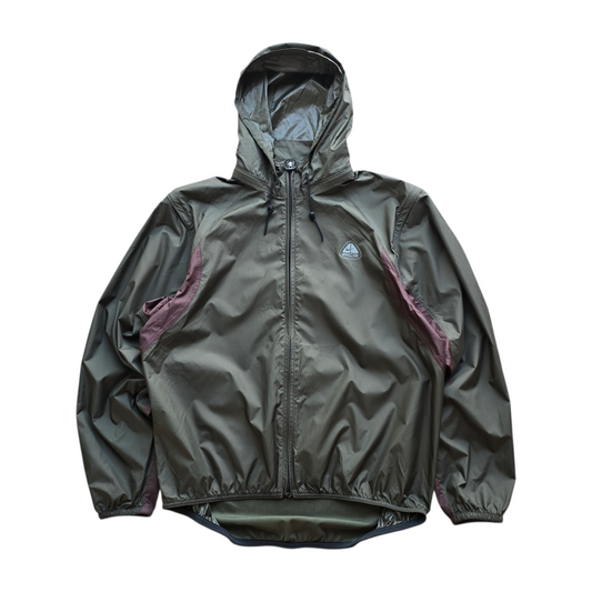 Nike ACG Oregon Series Micro Shell Jacket - M