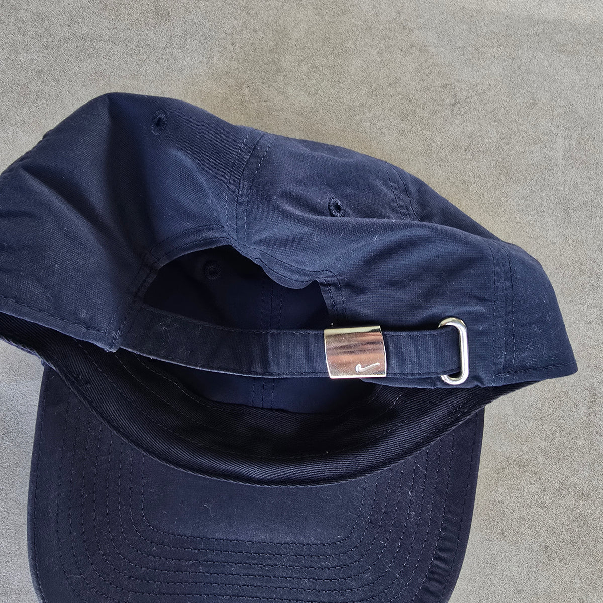 Nike Metal Logo Navy Blue Cap