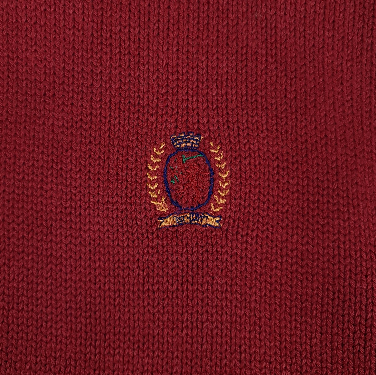 Vintage Tommy Hilfiger Crest Sweater - XL