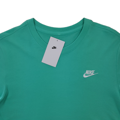 Nike Tee - S